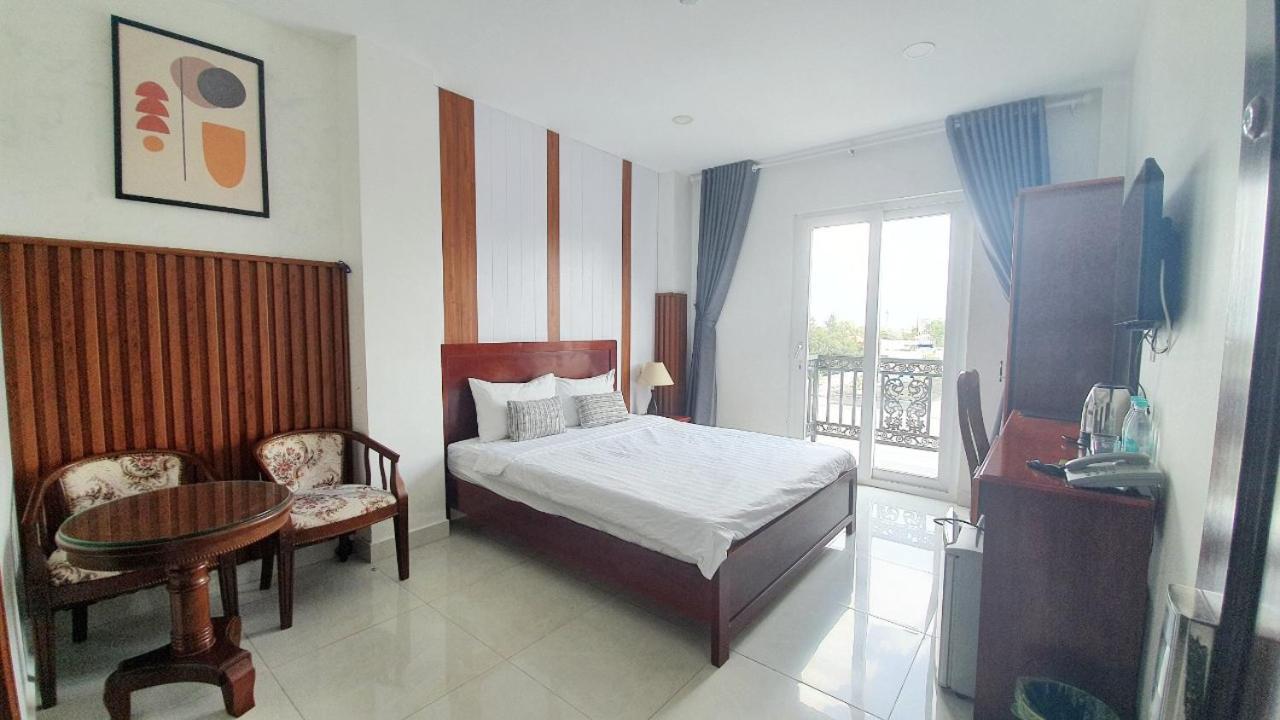 Minh Khue Hotel Vĩnh Long Εξωτερικό φωτογραφία